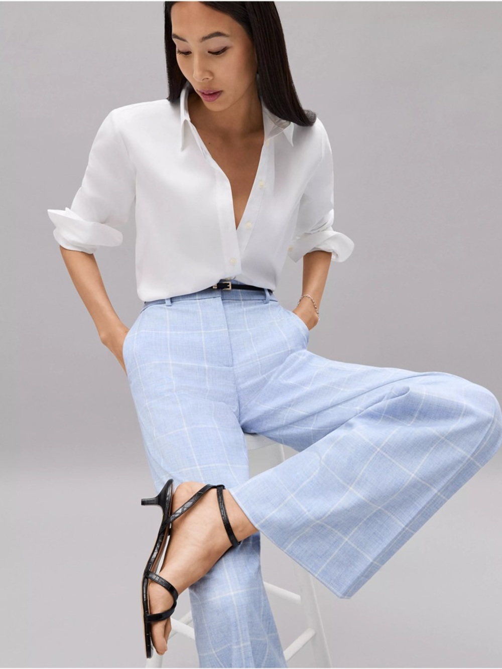 Ann Taylor White Button Down Shirt Size S NWT Classic Blouse